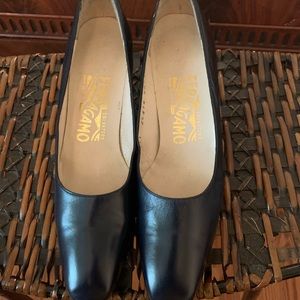 Salvatore Farragamo, Classic Navy Blue Pumps